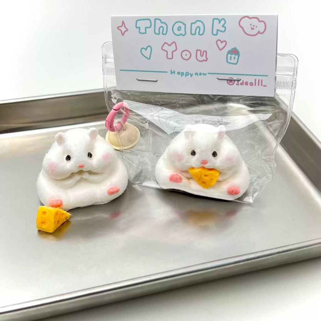 Slow Rebound Dry Mud Squishy, Cheese Hamster Silicone Fidget Toy, Food Grade Silicone Stress Relief Squeeze Toy, Viral Sensory Toy